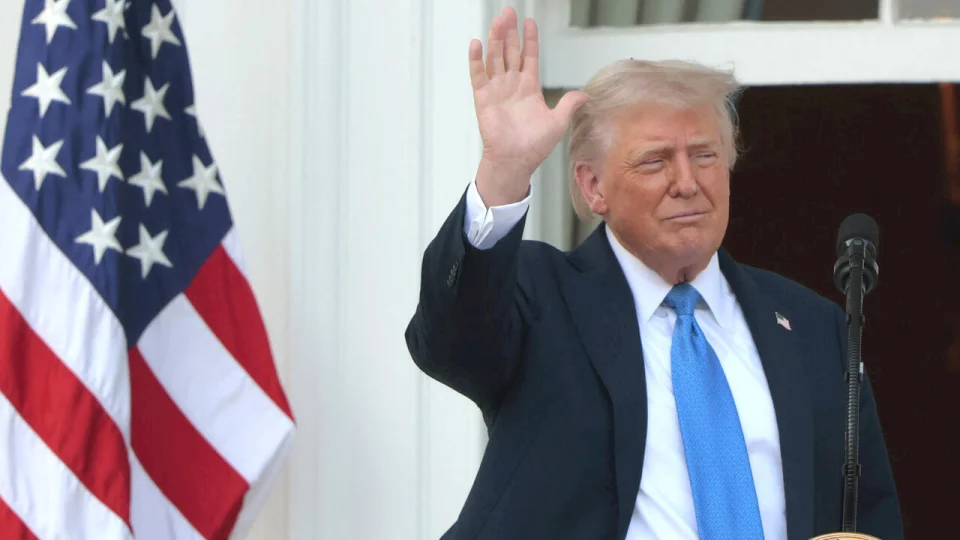 Trump Praises Zelensky's Performance in the War with Russia