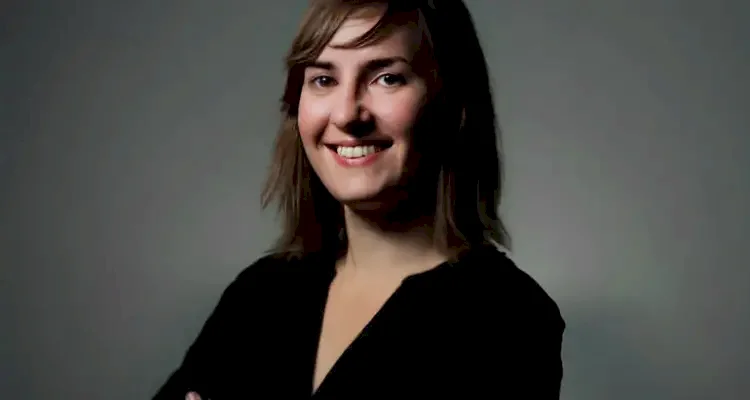 Occupation Prevents French Journalist from Entering Due to Her Stance on the Aggression Against Gaza