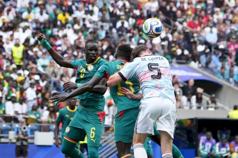 Senegal and Congo as Examples: Why Do Teams Collapse in the Final Minutes?