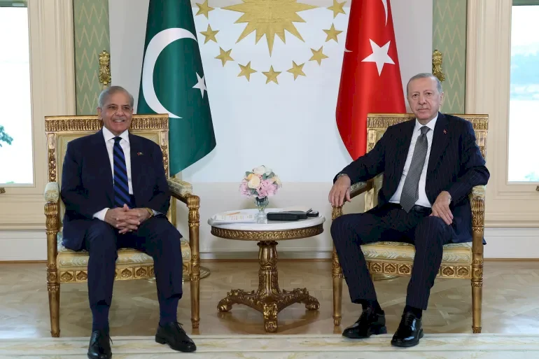 أردوغان يدعو لمنع إسرائيل من "نشر رائحة البارود والدماء" بالمنطقة 