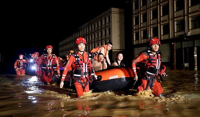 Inondations et tempêtes en Chine : 15 morts et des milliers de déplacés