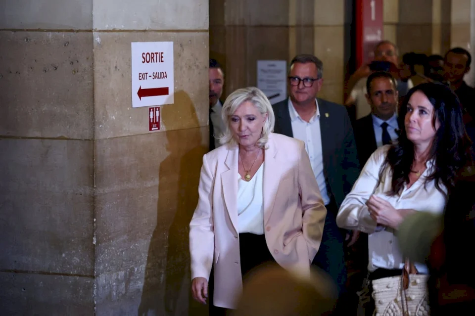 Une condamnation de 3 ans de prison pour Marine Le Pen dans l'affaire de détournement de fonds européens