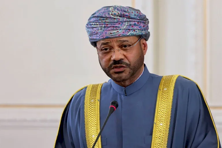 Omani Foreign Minister: Long-term Arrangements to Ensure Freedom of Navigation in Hormuz