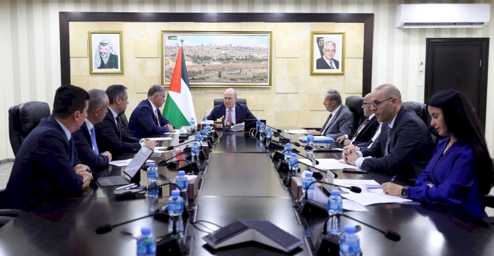 Prime Minister Chairs Meeting to Address Shekel Crisis and Support Electronic Payment