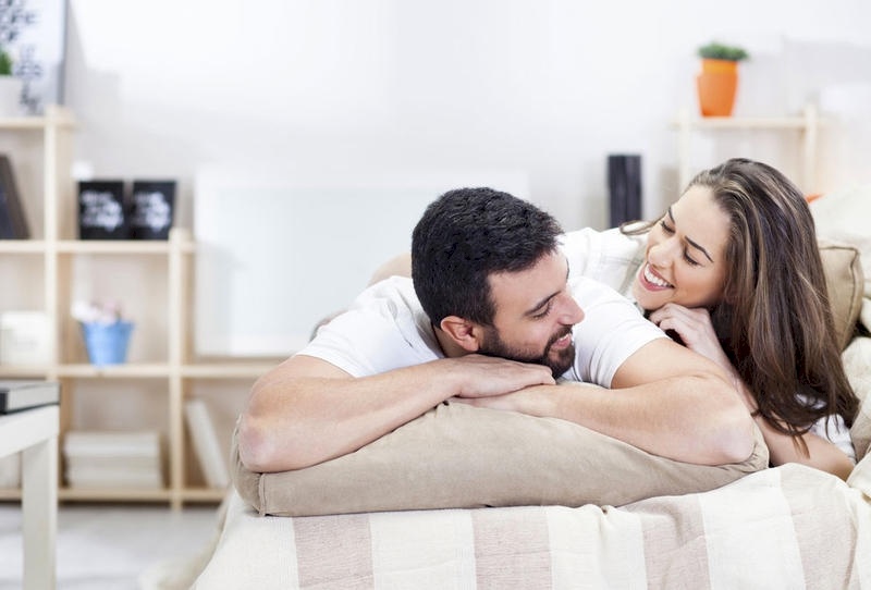 كيف نصنع السعادة الزوجيَّة رغم الخلاف؟