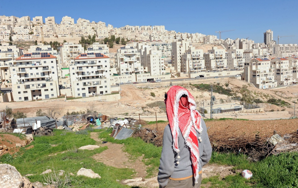 إقامة مبان للمستوطنين عليها...الكشف عن سرقة أراضٍ فلسطينية خاصة