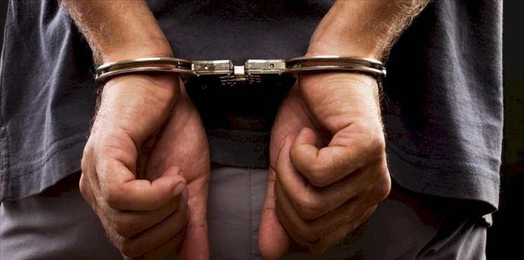 هذه عقوبة من يُجاهر بالإفطار في رمضان؟